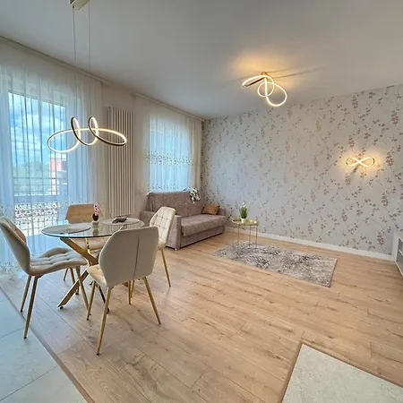 Prestige Studio W Slupsku By Manage Rent * 스와프스크
