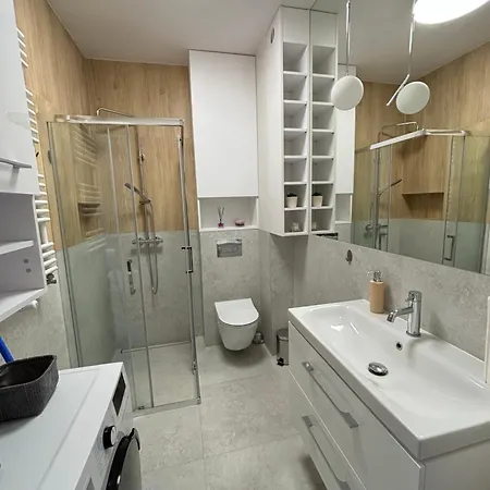 Prestige Studio W Slupsku By Manage Rent 스와프스크